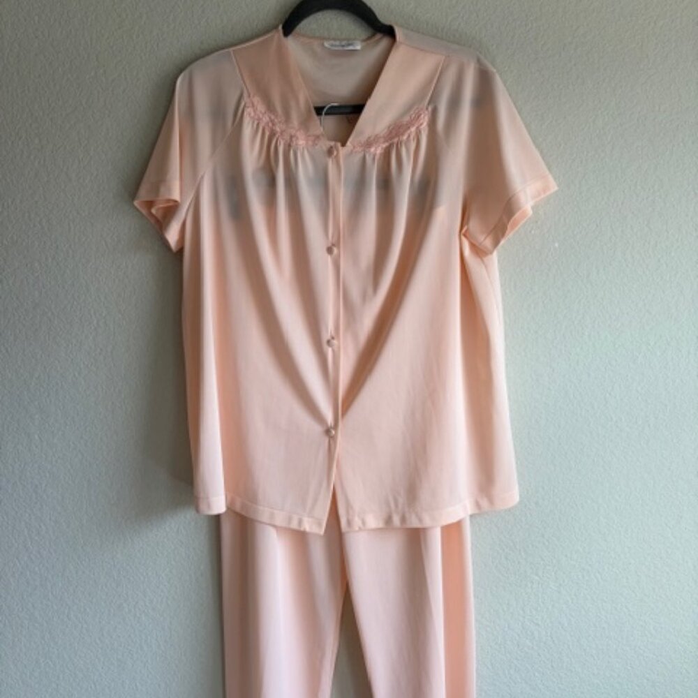 Vintage Vanity Fair Silky Nylon 2 Piece Pajama Set Peach Size L USA Retro 80's - Picture 2 of 11